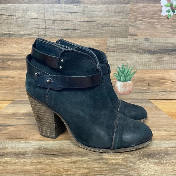 Rag & Bone Harrow Ankle Black Leather Heeled Boot Bootie Size 37 US 7 - Picture 1 of 12